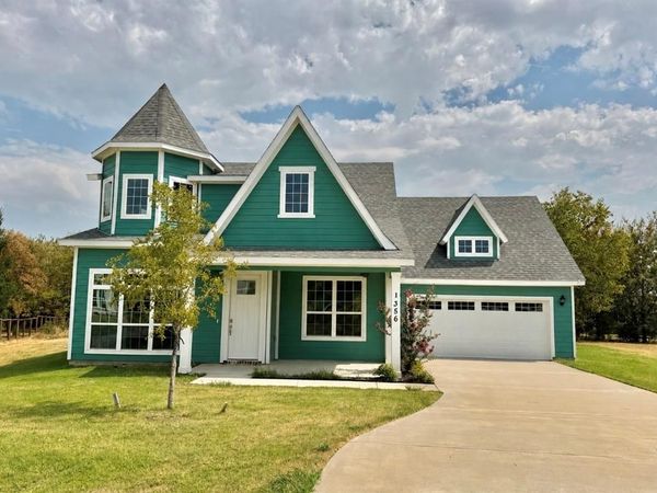 1356 Orange Blossom Court, Gainesville, TX 76240