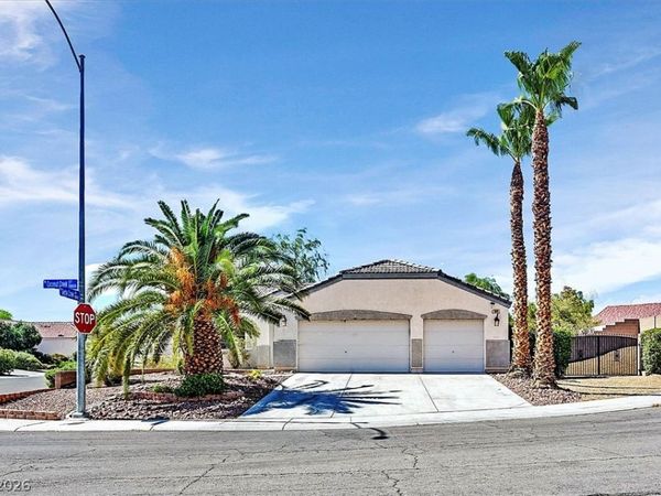 5840 Coconut Creek Street , North Las Vegas, NV 89031