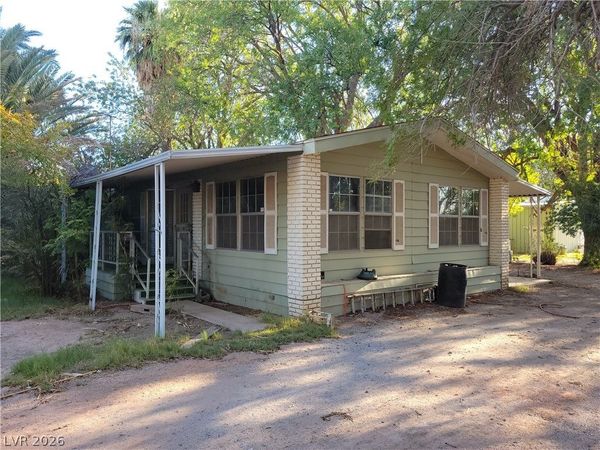 220 S Andersen Street , Overton, NV 89040