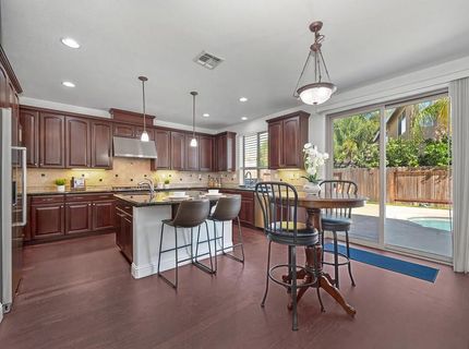 9953 Spring View Way, Elk Grove, CA 95757 Photo