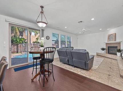 9953 Spring View Way, Elk Grove, CA 95757 Photo