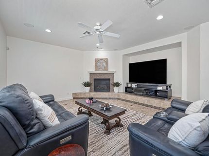9953 Spring View Way, Elk Grove, CA 95757 Photo