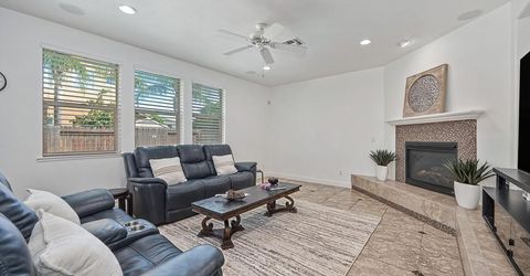 9953 Spring View Way, Elk Grove, CA 95757 Photo