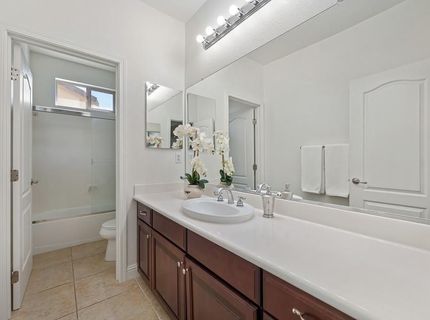 9953 Spring View Way, Elk Grove, CA 95757 Photo