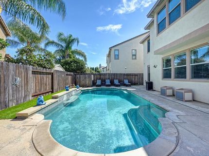 9953 Spring View Way, Elk Grove, CA 95757 Photo