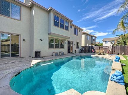 9953 Spring View Way, Elk Grove, CA 95757 Photo