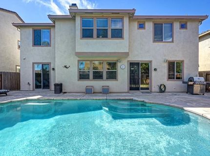 9953 Spring View Way, Elk Grove, CA 95757 Photo
