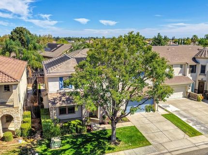 9953 Spring View Way, Elk Grove, CA 95757 Photo