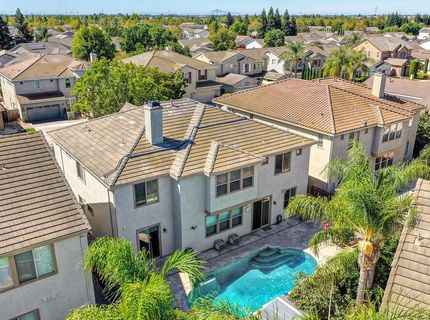 9953 Spring View Way, Elk Grove, CA 95757 Photo