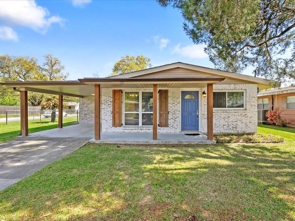 717 WIEGAND Drive , Bridge City, LA 70094