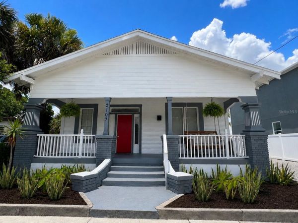 2107 W CHESTNUT STREET , TAMPA, FL 33607
