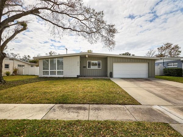 3312 NAKORA DRIVE, TAMPA, FL 33618