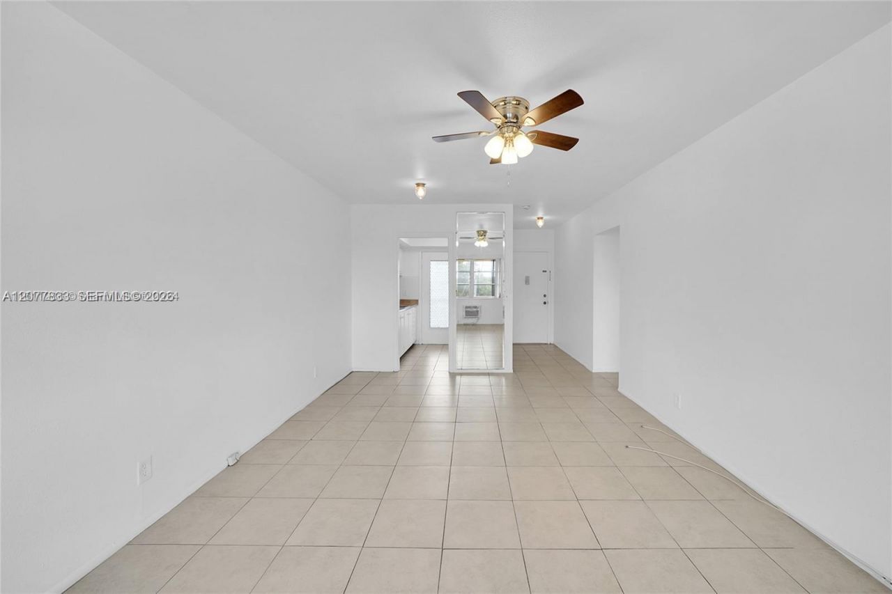 1050 E Sample Rd , Unit 309, Pompano Beach, FL 33064 Photo