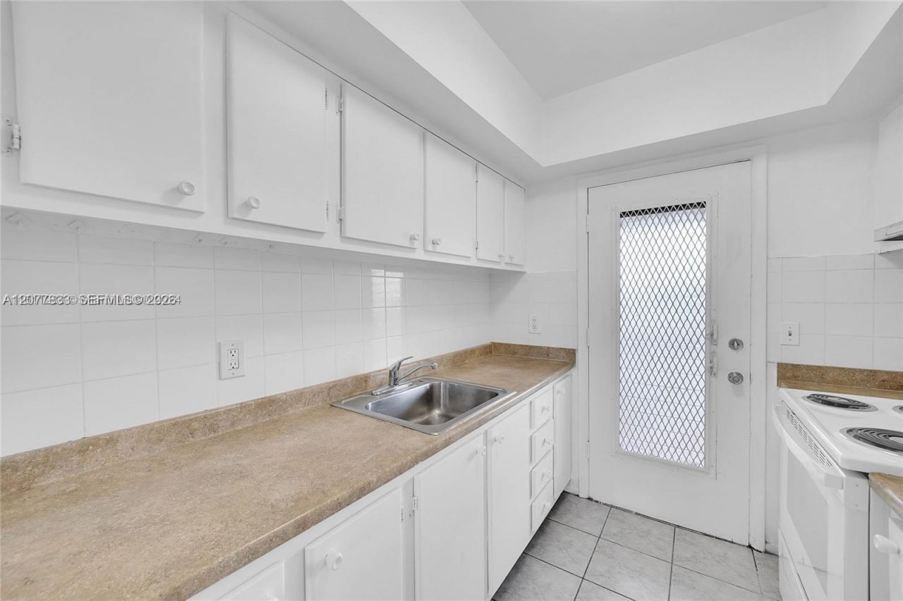 1050 E Sample Rd , Unit 309, Pompano Beach, FL 33064 Photo