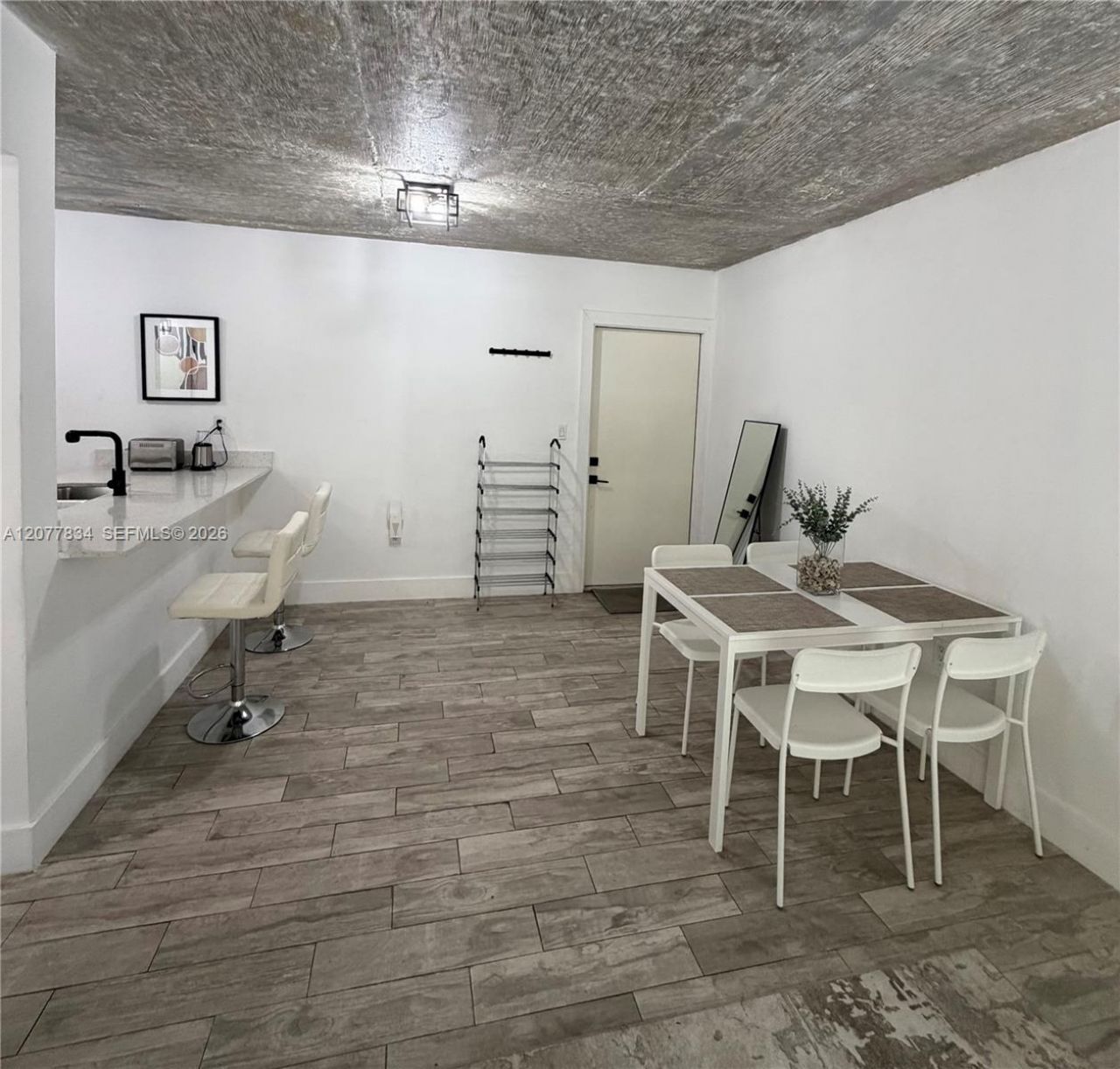 190 NW 69th St , Unit 3, Miami, FL 33150 Photo