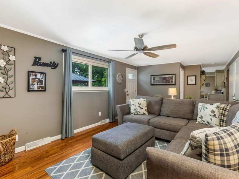 1351 Laurel Greene Place, Galloway, OH 43119 Photo 15