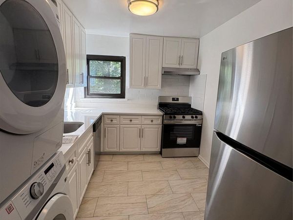 125 Central Avenue , Unit C9, Rye, NY 10580