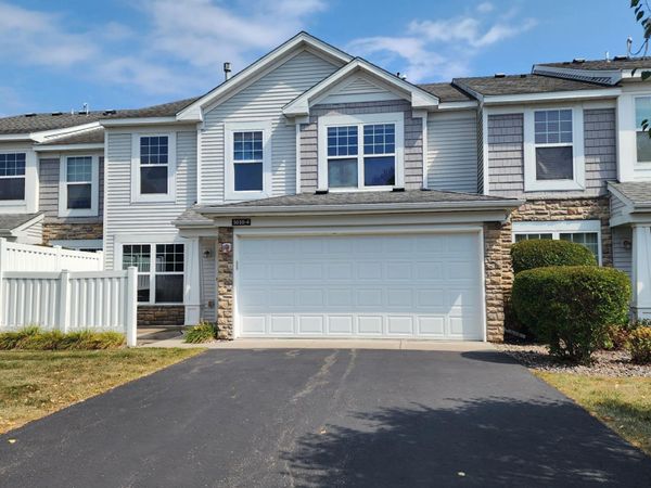 5010 149th Street N, Unit 4, Hugo, MN 55038
