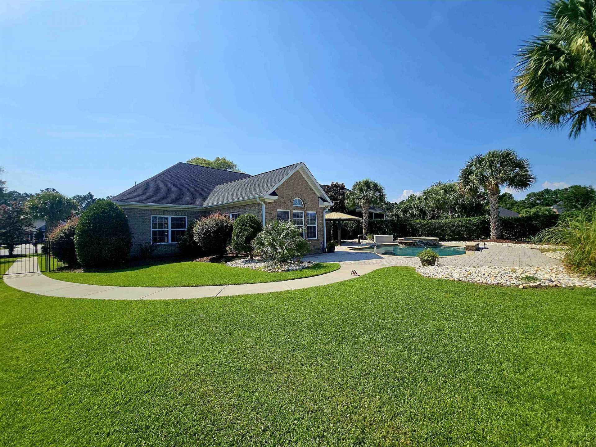 9181 Abingdon Dr. Photo 38