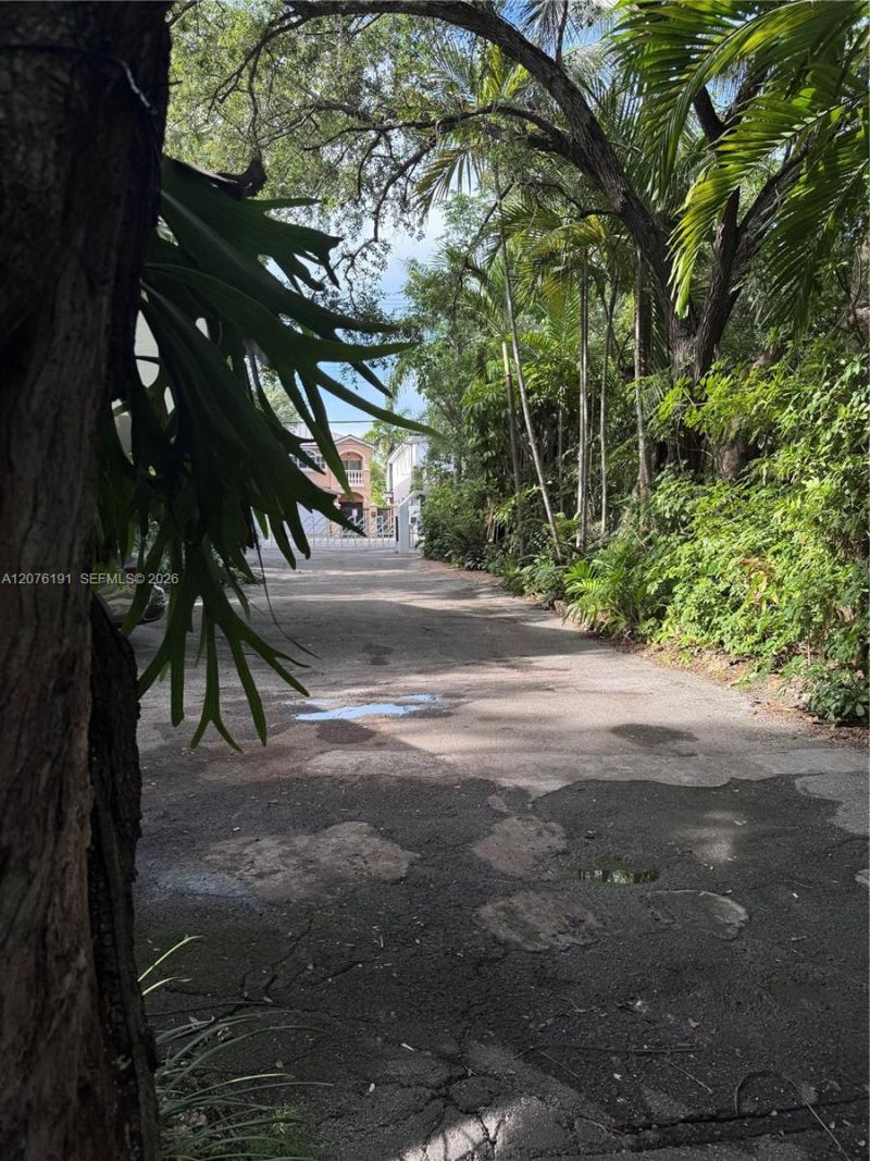 3024 Day Ave , Unit 3024, Miami, FL 33133 Photo
