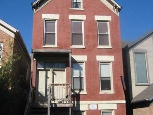 1736 W Beach Avenue , Chicago, IL 60622