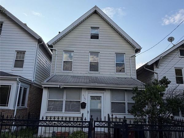 4529 Carpenter Avenue , Bronx, NY 10470