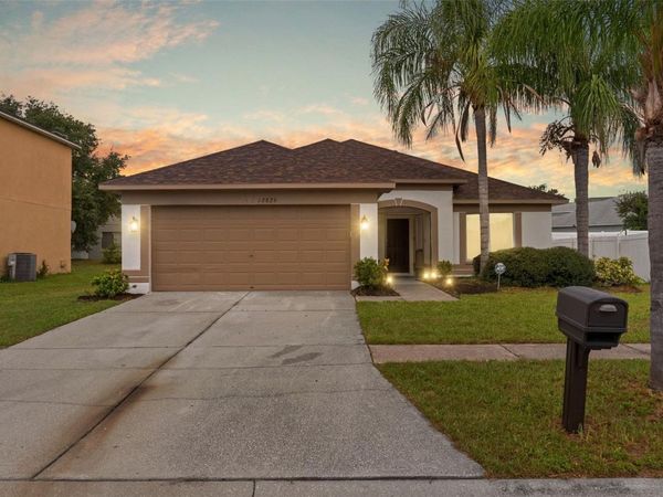 12826 LONGCREST DRIVE , RIVERVIEW, FL 33579