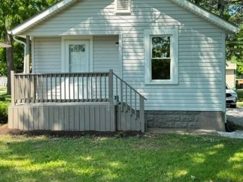 1079 Peerless Avenue, Akron, OH 44320 Photo 12