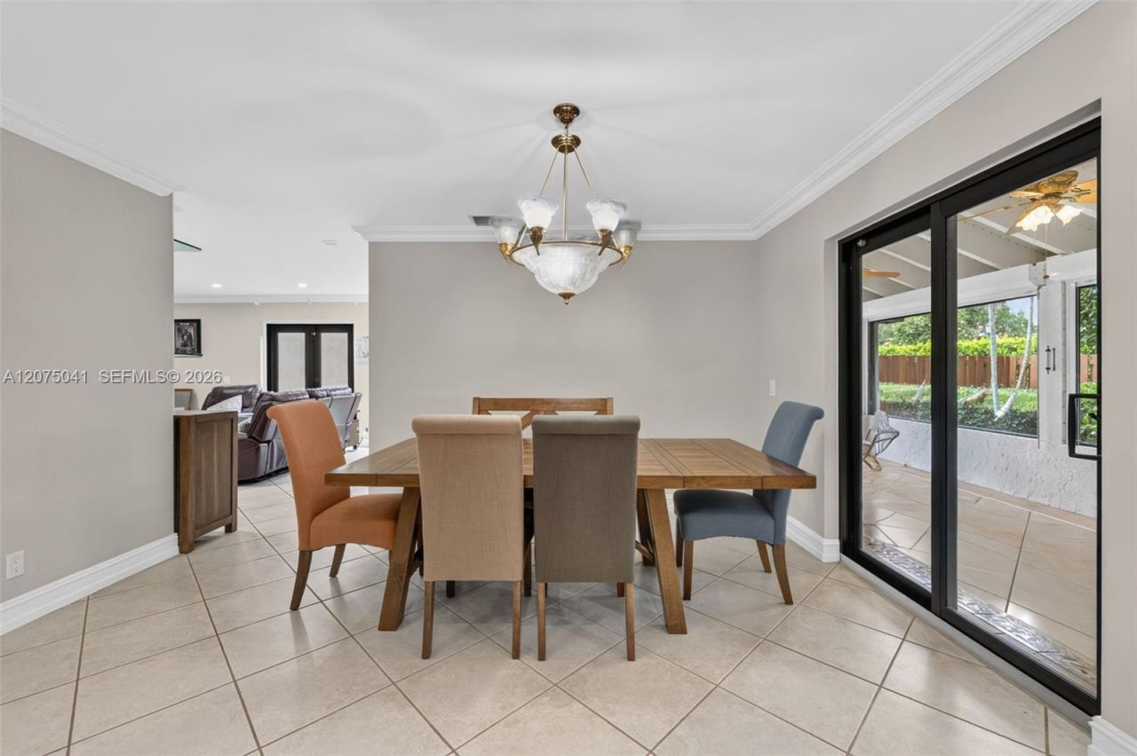 2116 Austin, Weston, FL 33326 Photo