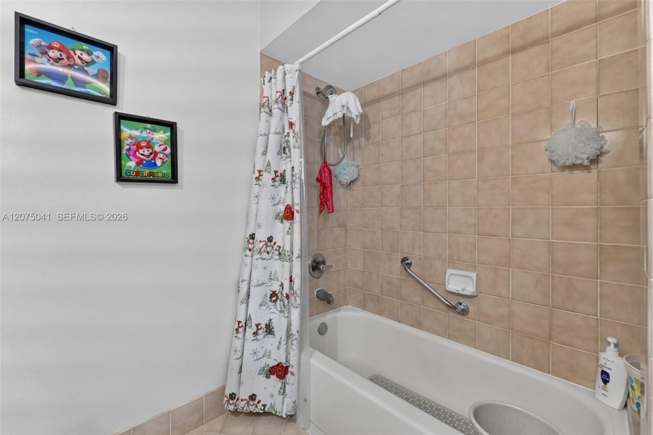 2116 Austin, Weston, FL 33326 Photo