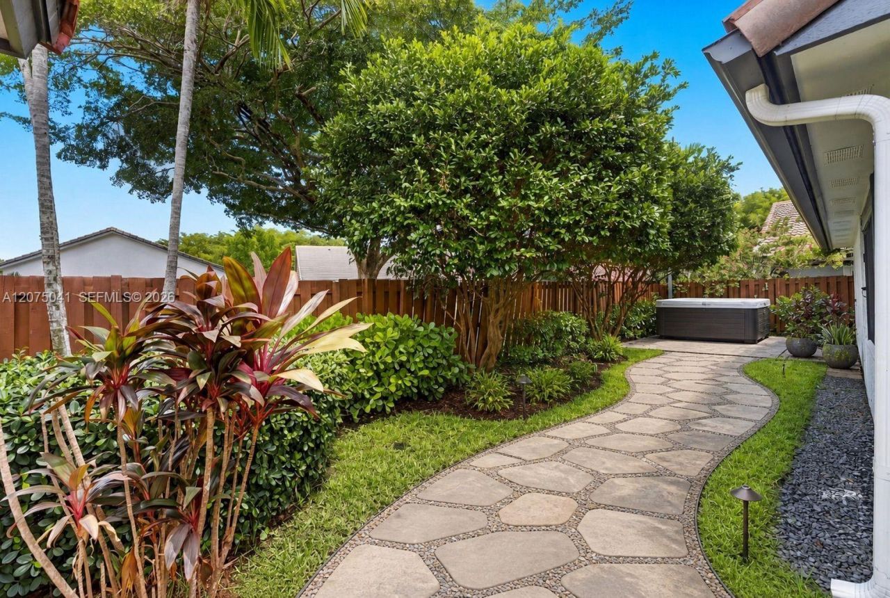 2116 Austin, Weston, FL 33326 Photo