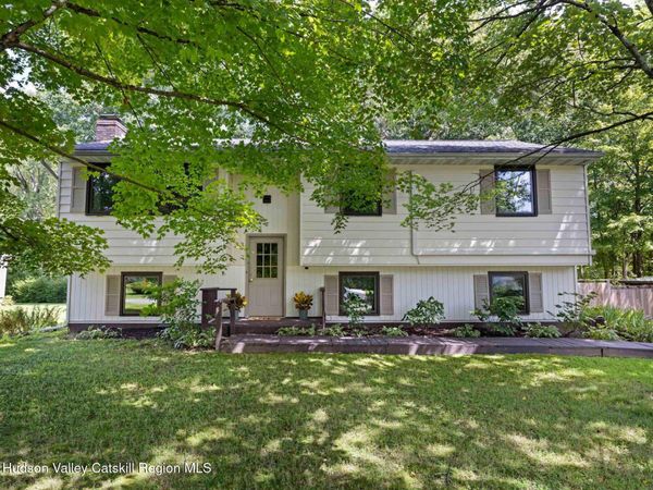 33 Alan Street, Stone Ridge, NY 12484