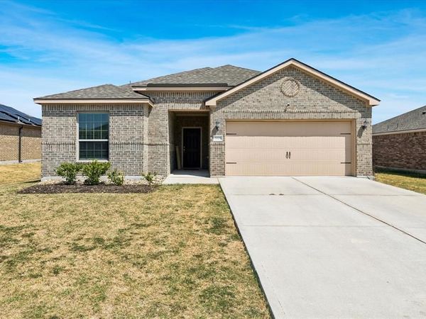 3008 Watercrest Drive, Sanger, TX 76266