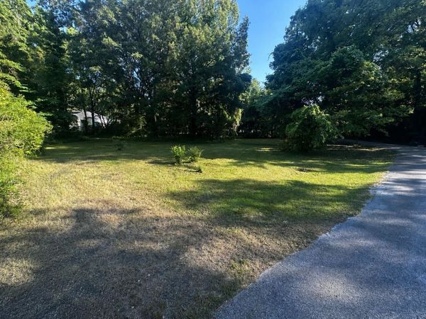 1301 MARGARET RD, Memphis, TN 38109