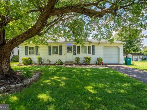 320 HULME AVENUE, LANGHORNE, PA 19047