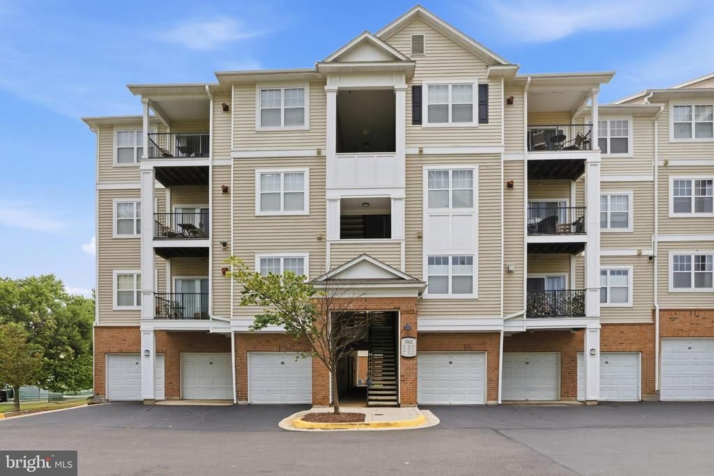 19611 GALWAY BAY CIRCLE, GERMANTOWN, MD 20874