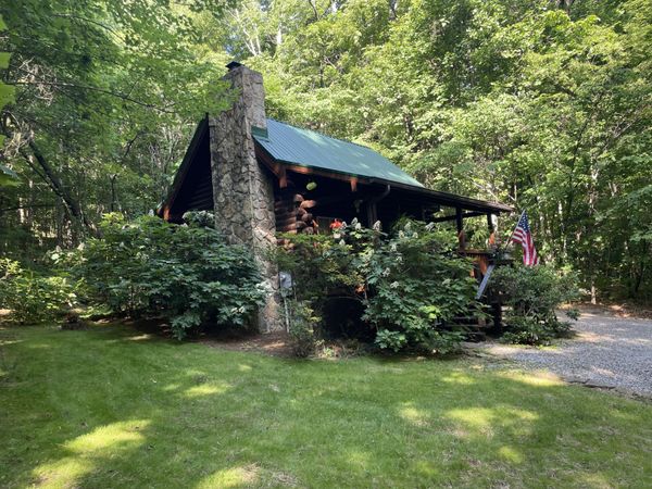 438 Starr Mountain Road , Englewood, TN 37329