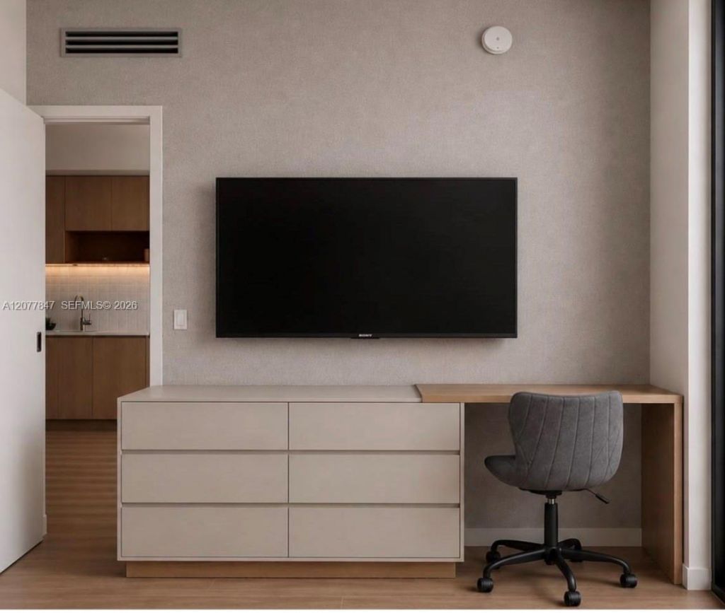 90 NE 32, Unit 309, Miami, FL 33137 Photo