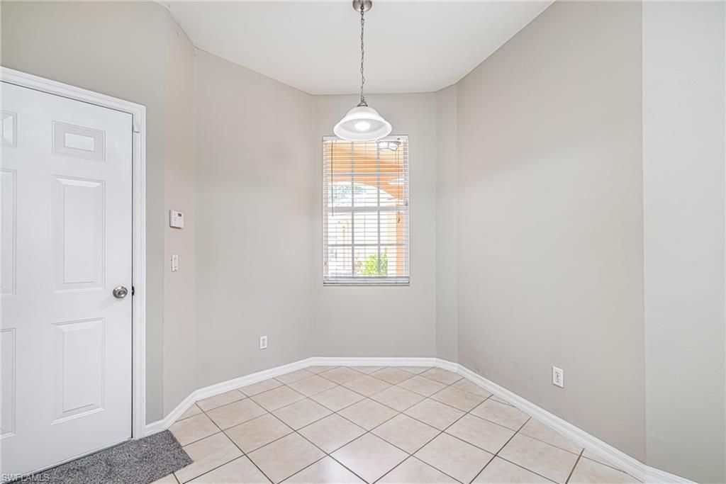 9812 Foxhall Way , Unit 5, Estero, FL 33928 Photo