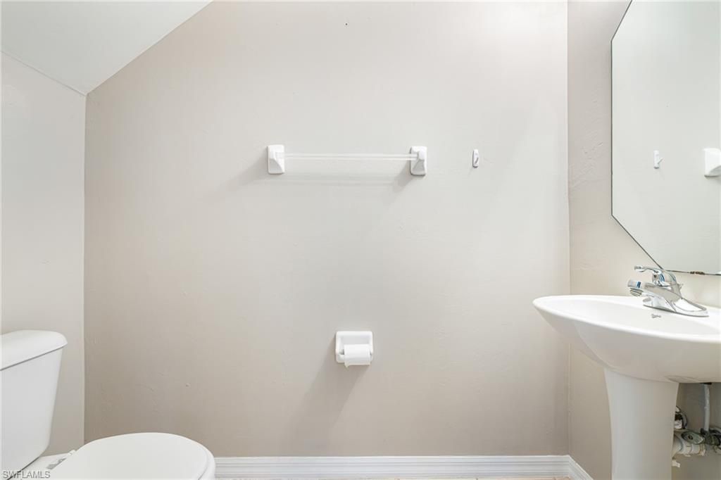 9812 Foxhall Way , Unit 5, Estero, FL 33928 Photo