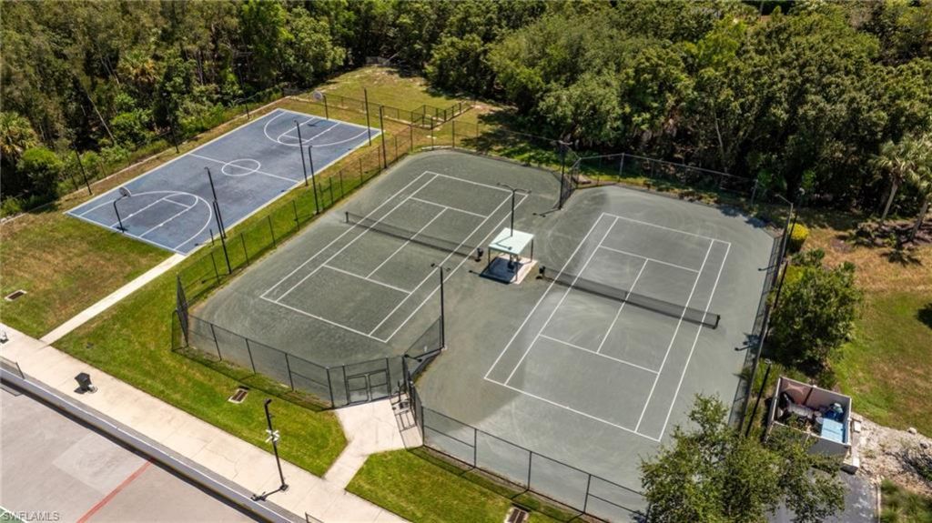 9812 Foxhall Way , Unit 5, Estero, FL 33928 Photo