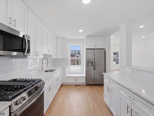 116 Valley St, Unit 1, South Orange, NJ 07079