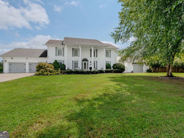 149 Golf Course Lane, Trion, GA 30753