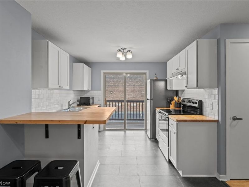 2055 E 36th Street, Cleveland, OH 44115 Photo 18