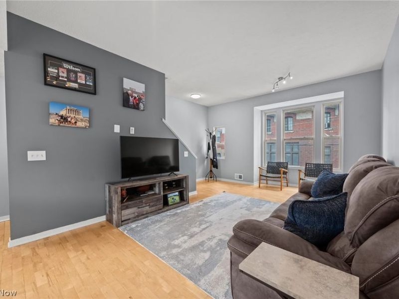 2055 E 36th Street, Cleveland, OH 44115 Photo 25