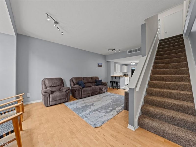 2055 E 36th Street, Cleveland, OH 44115 Photo 29