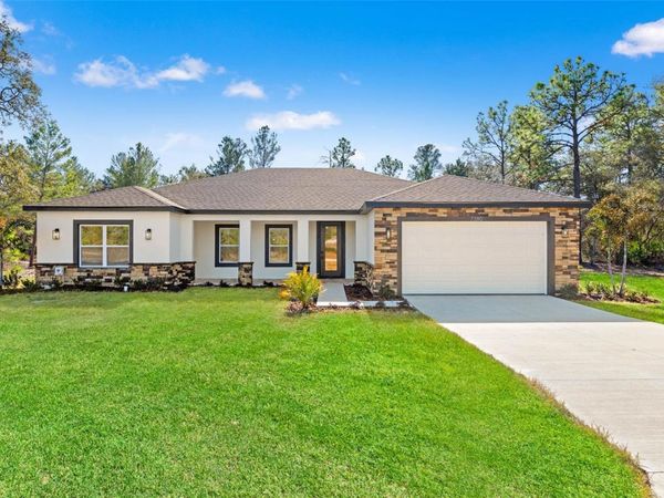 10439 GYPSY AVENUE , WEEKI WACHEE, FL 34613