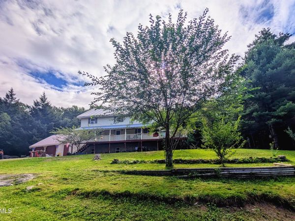 15 Mercurio Way, Granville, NY 12837