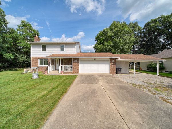 119 Claremont Circle, Brooklyn, MI 49230