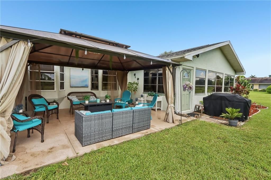 19906 Lake Vista Cir, Lehigh Acres, FL 33936 Photo